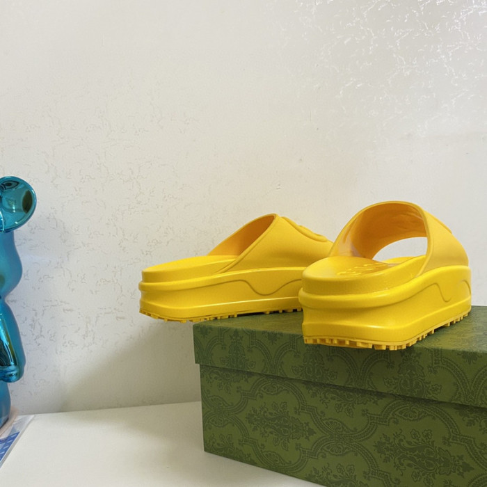 guc sandal