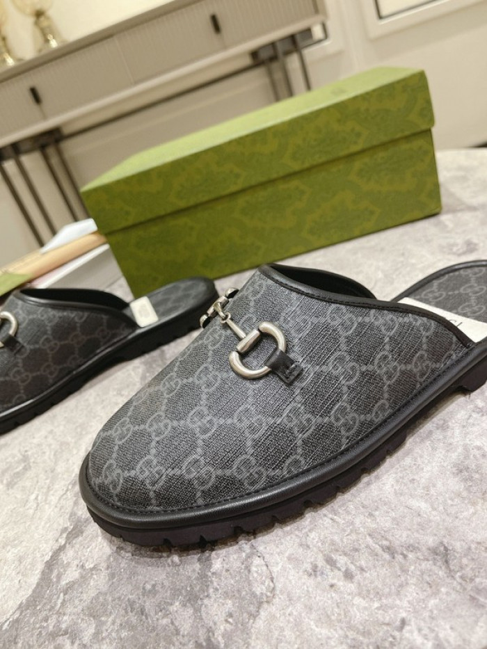 guc sandal