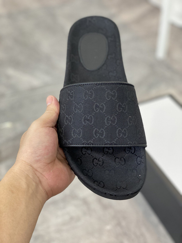 guc sandal