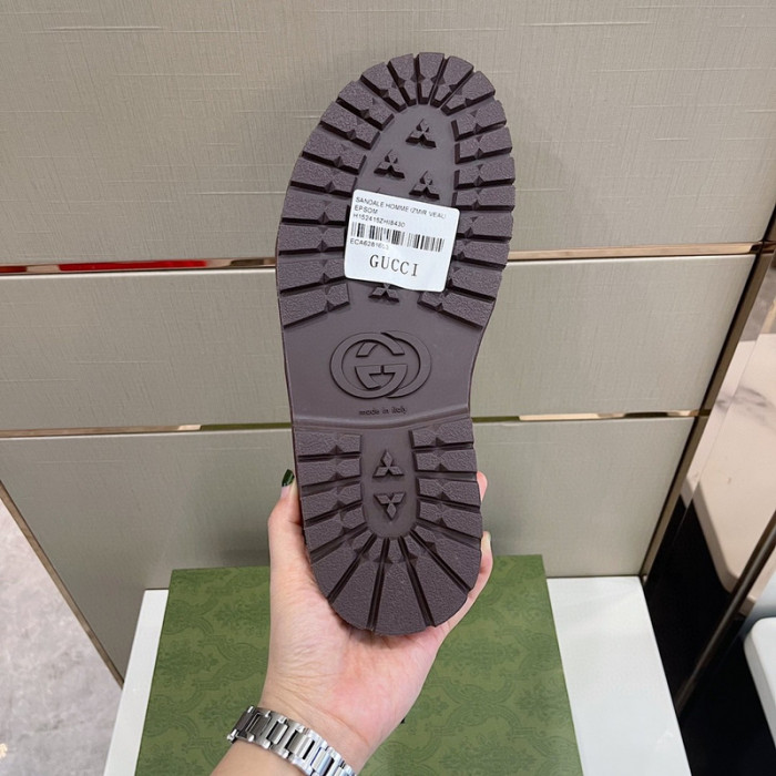 guc sandal