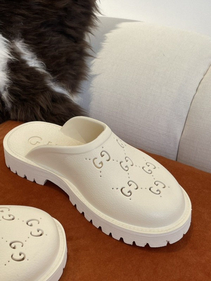 guc sandal