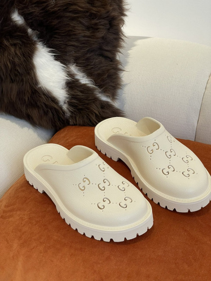 guc sandal