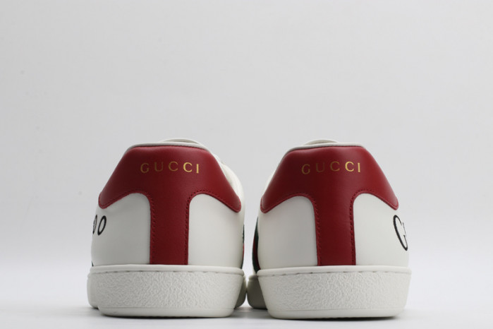 gi ace embroidered low-top sneaker 23110221