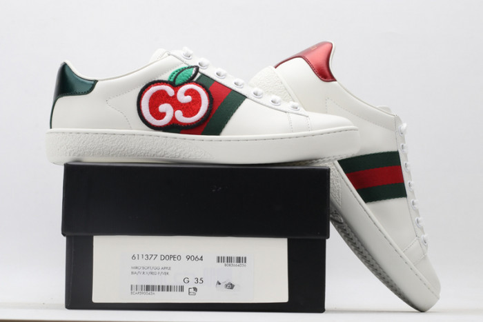 gi ace embroidered low-top sneaker