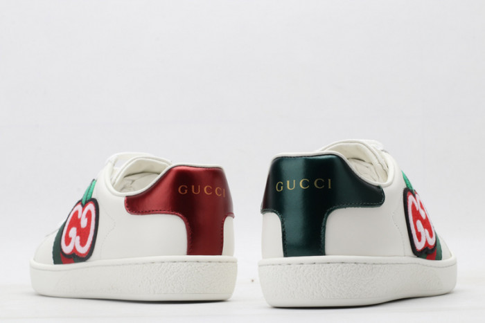 gi ace embroidered low-top sneaker