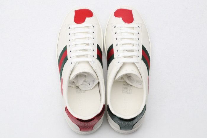 gi ace embroidered low-top sneaker