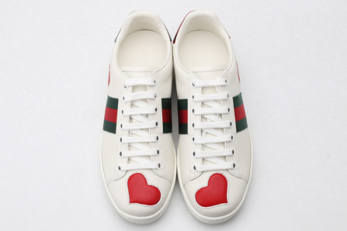 gi ace embroidered low-top sneaker