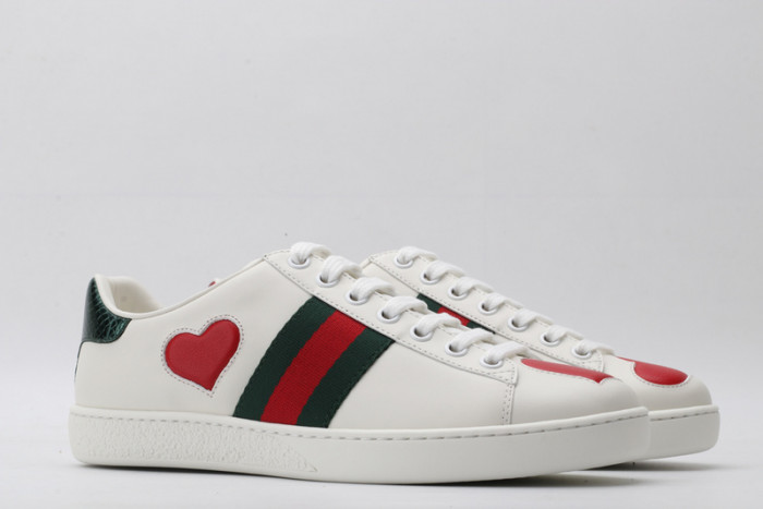 gi ace embroidered low-top sneaker