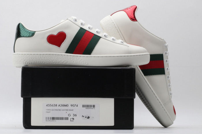 gi ace embroidered low-top sneaker