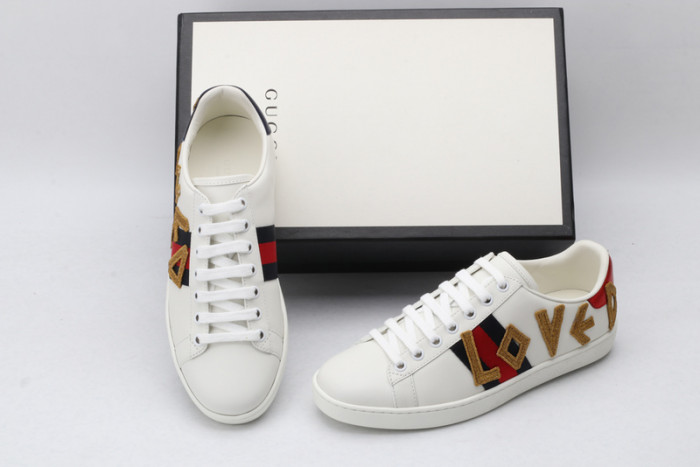 gi ace embroidered low-top sneaker