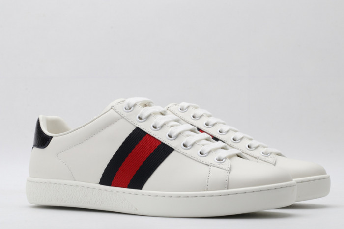 gi ace embroidered low-top sneaker