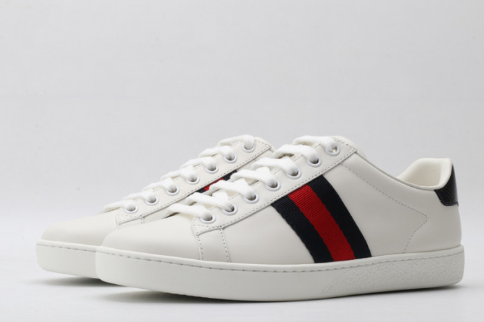 gi ace embroidered low-top sneaker