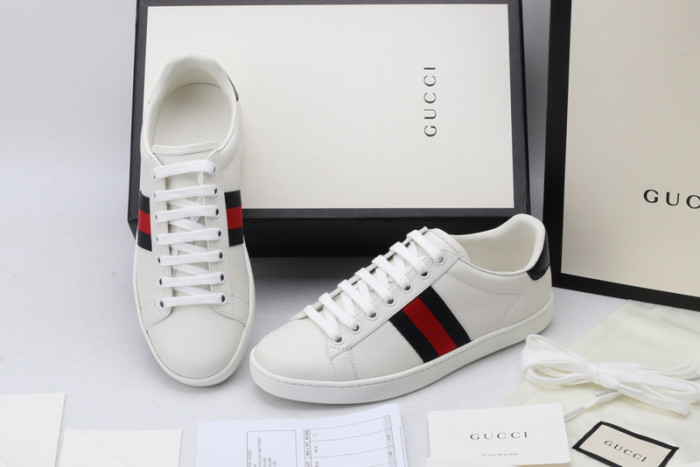gi ace embroidered low-top sneaker