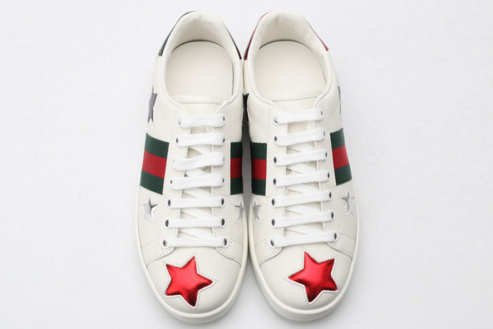 gi ace embroidered low-top sneaker