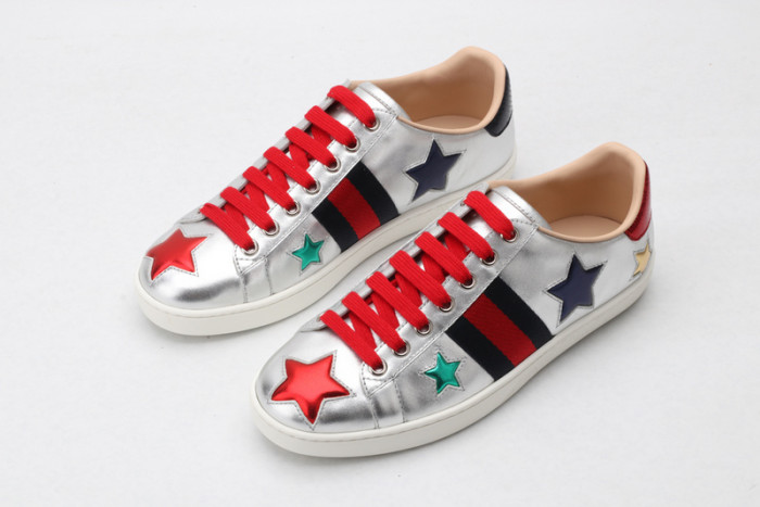 gi ace embroidered low-top sneaker