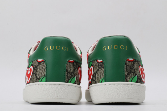 gi ace embroidered low-top sneaker