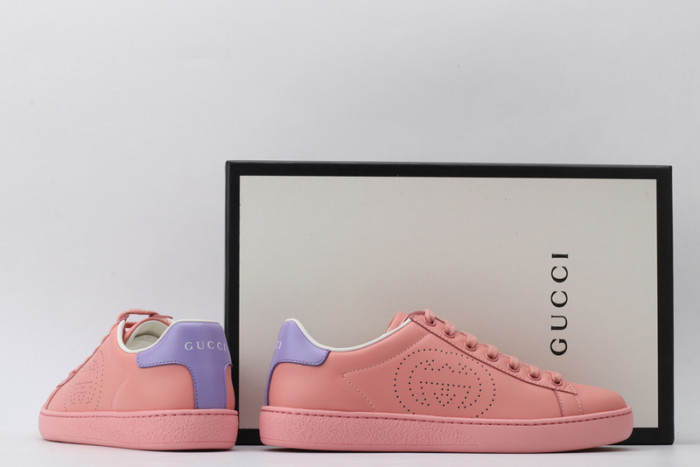 gi ace embroidered low-top sneaker