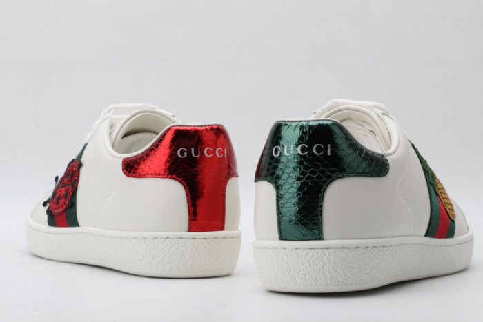gi ace embroidered low-top sneaker