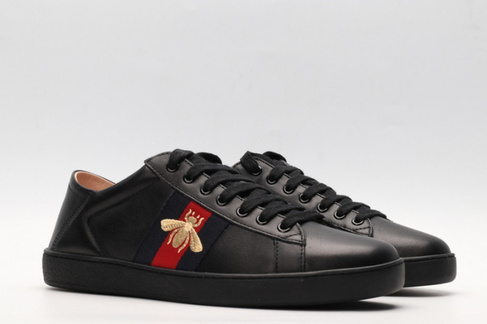 gi ace embroidered low-top sneaker