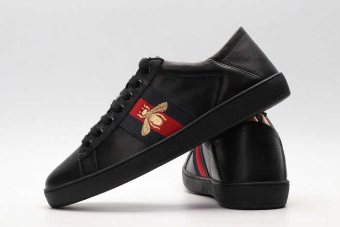 gi ace embroidered low-top sneaker