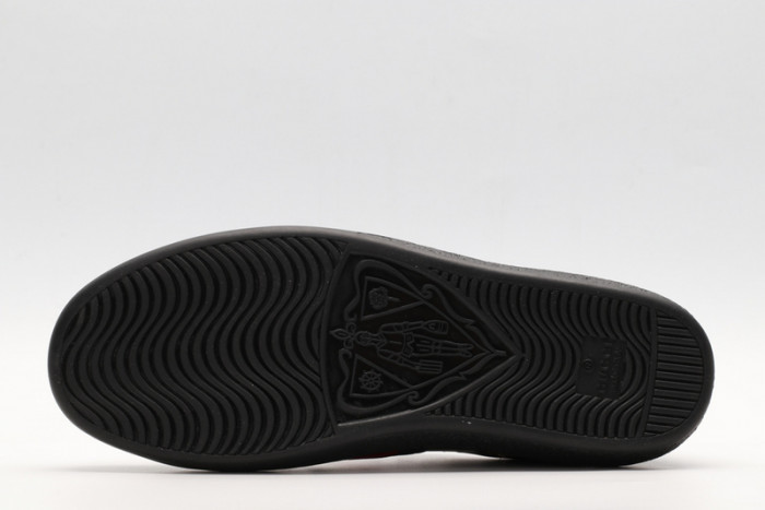 gi ace embroidered low-top sneaker