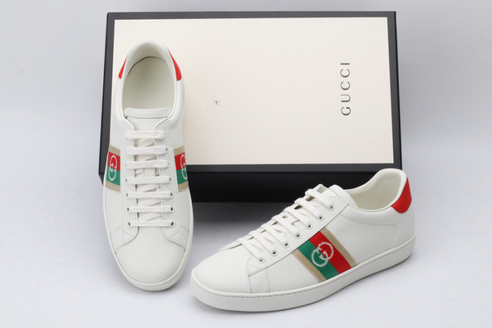 gi ace embroidered low-top sneaker