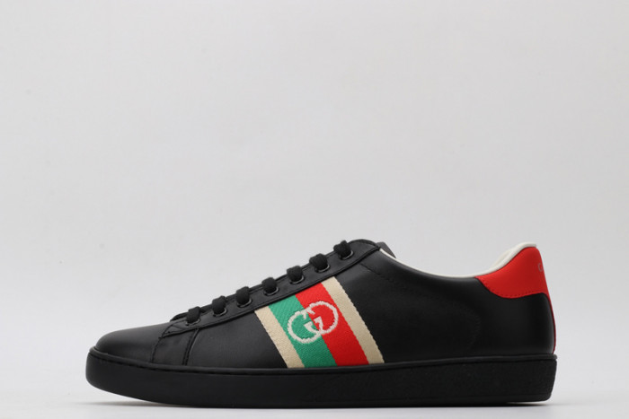 gi ace embroidered low-top sneaker