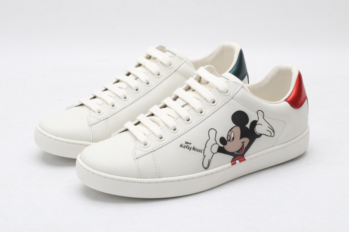 gi ace embroidered low-top sneaker