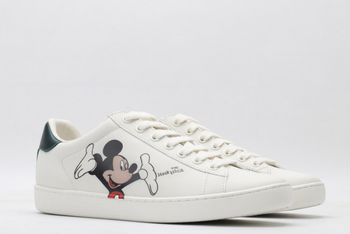gi ace embroidered low-top sneaker