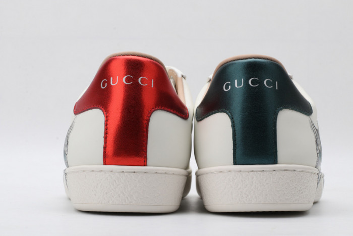 gi ace embroidered low-top sneaker