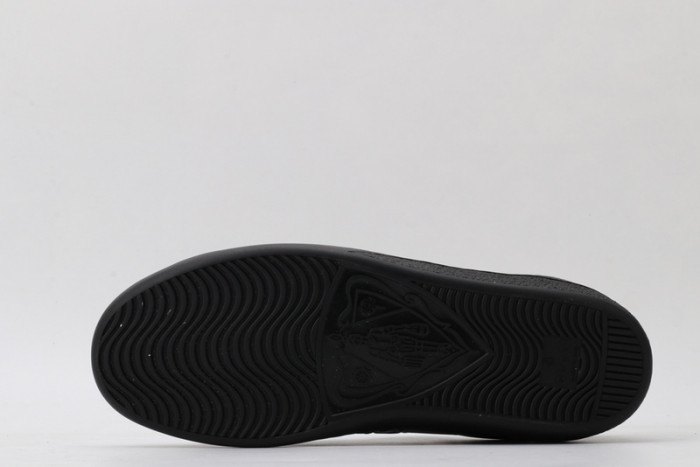 gi ace embroidered low-top sneaker