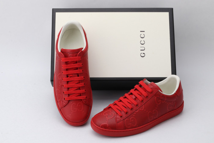 gi ace embroidered low-top sneaker