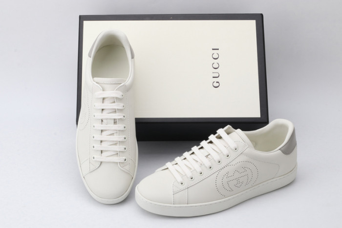 gi ace embroidered low-top sneaker