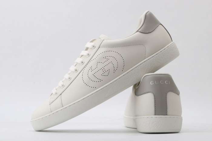 gi ace embroidered low-top sneaker