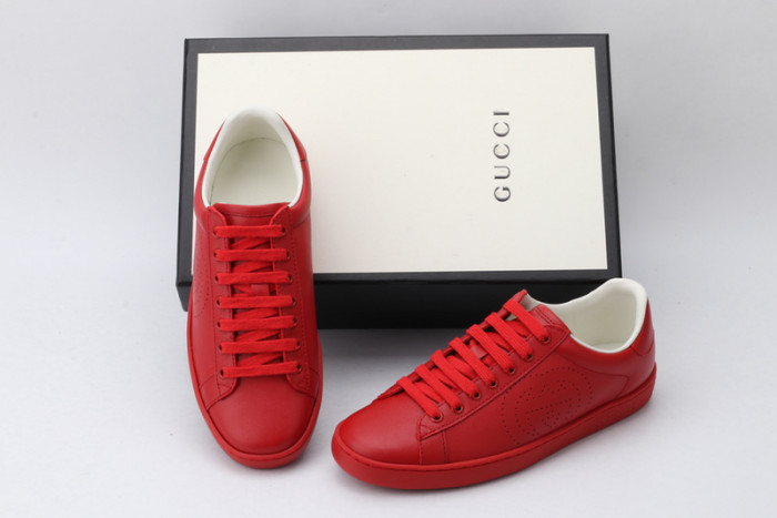 gi ace embroidered low-top sneaker