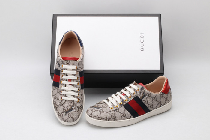 gi ace embroidered low-top sneaker