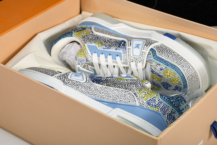 lovt sneaker