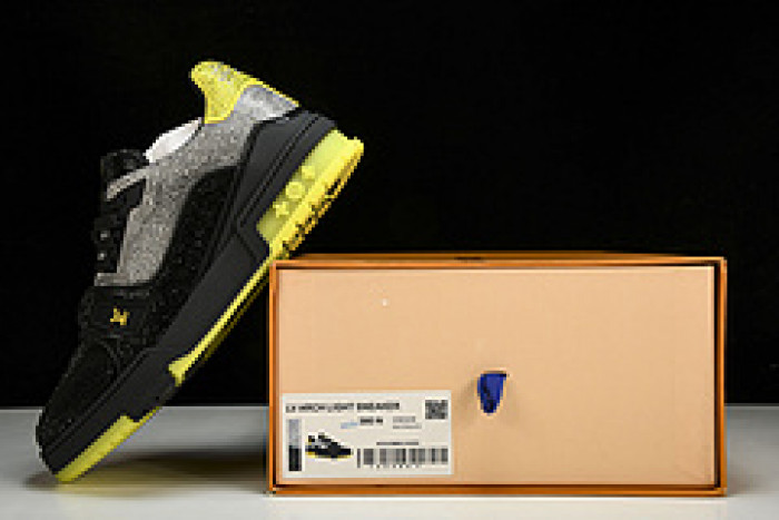 lovt sneaker