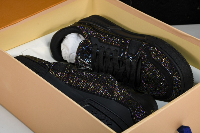 lovt sneaker