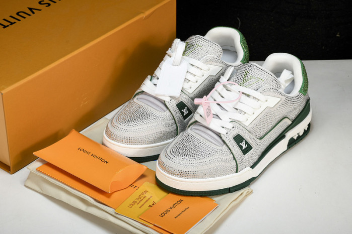 lovt sneaker
