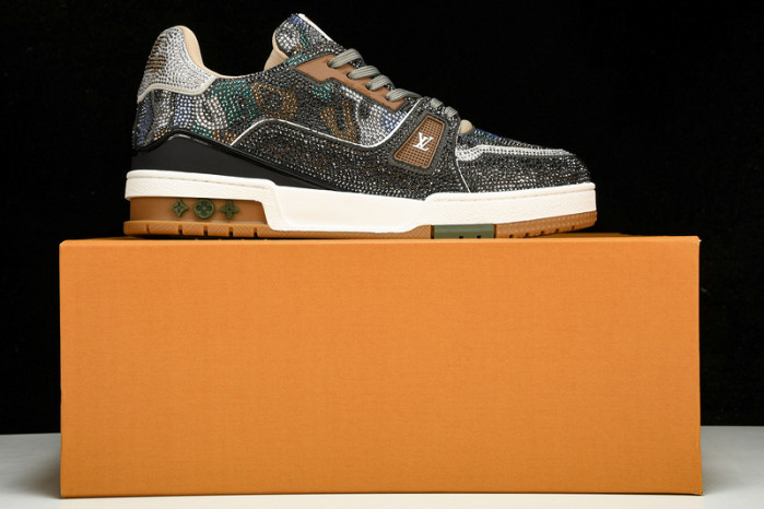 lovt sneaker