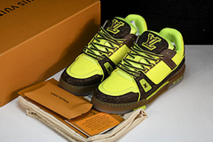 lovt sneaker