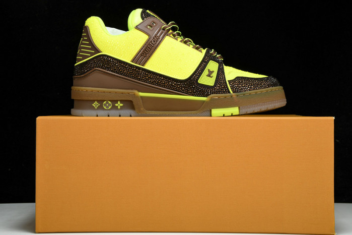 lovt sneaker