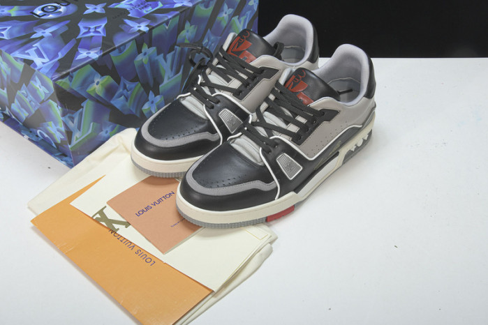 lovt sneaker