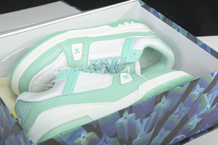 lovt sneaker