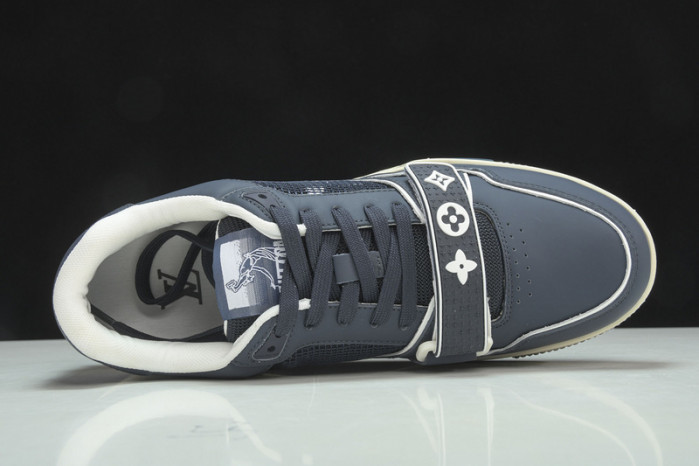 lovt sneaker