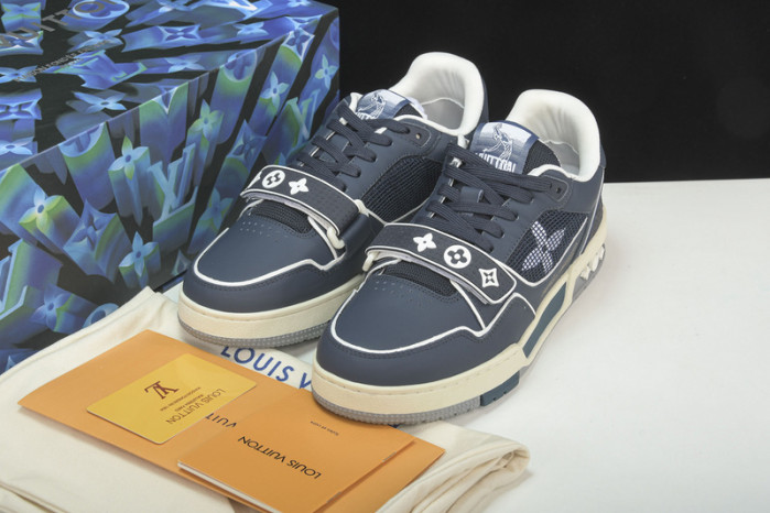 lovt sneaker