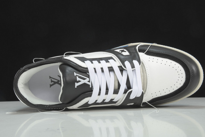 lovt sneaker
