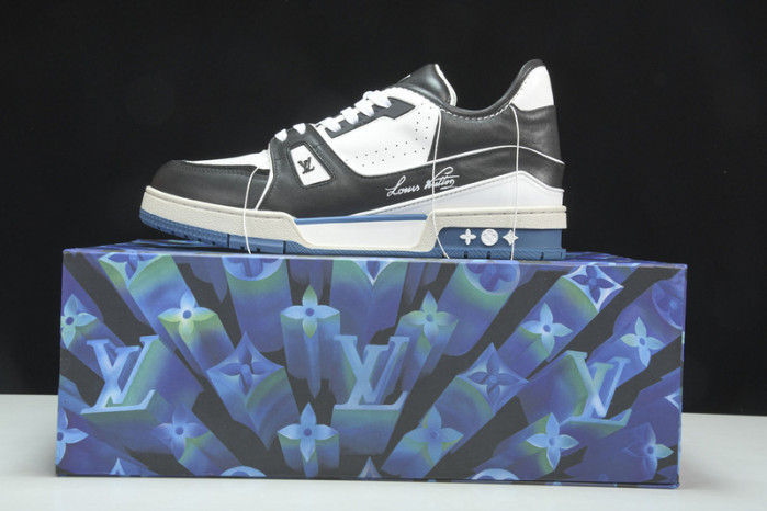 lovt sneaker