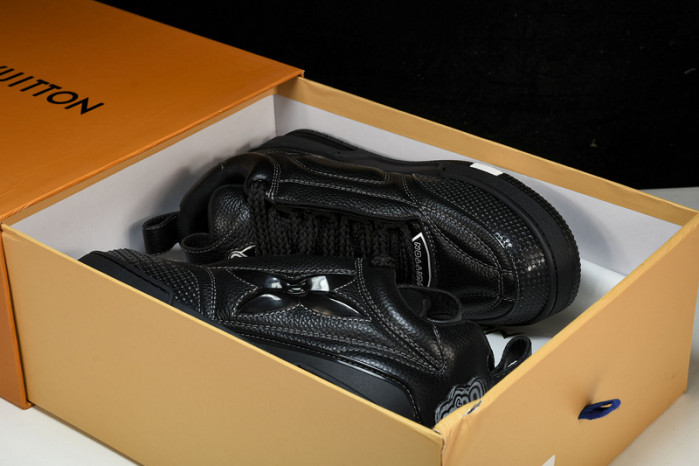 lovt sneaker